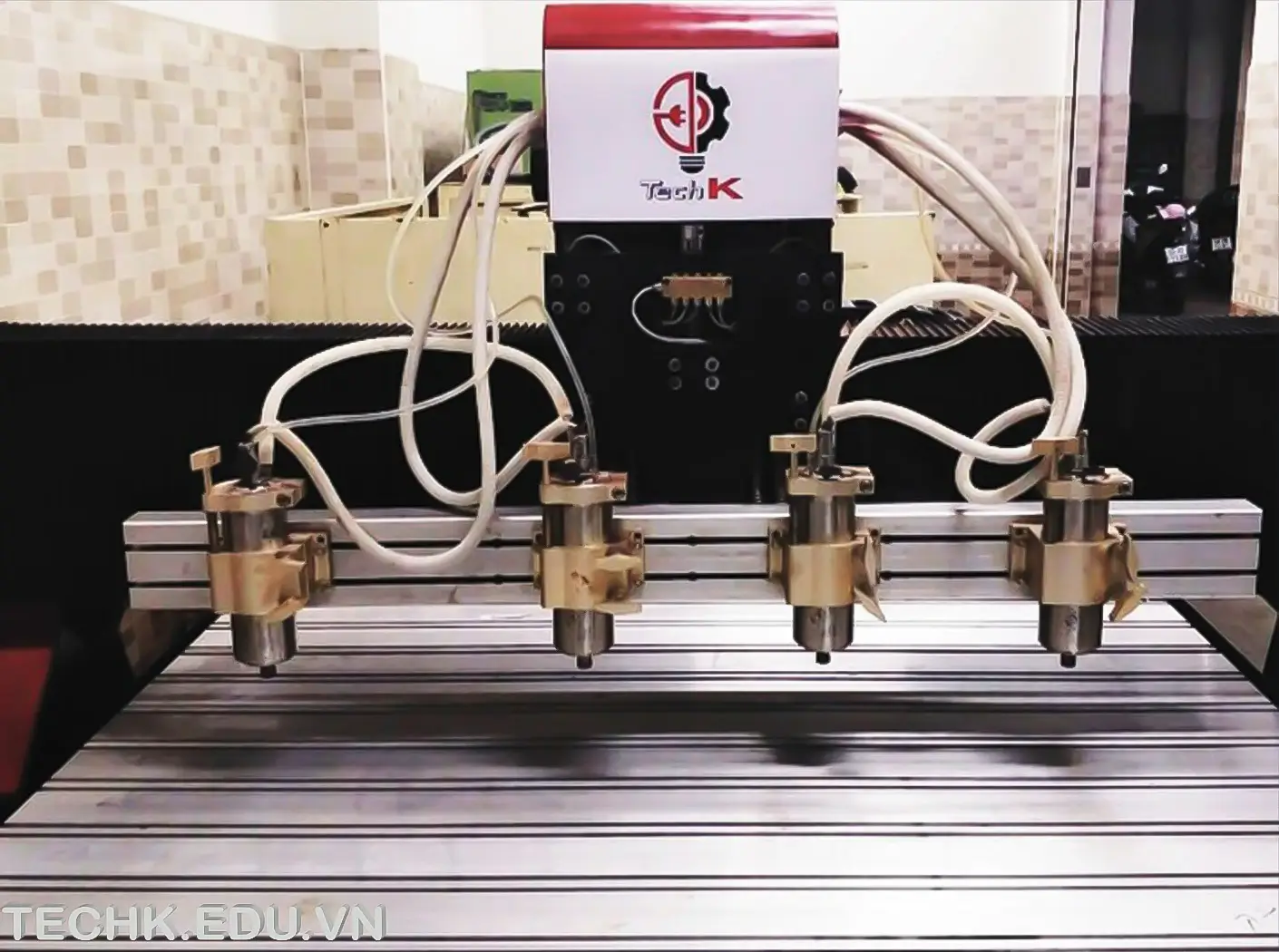 Giải pháp tối ưu cho sản xuất đục tượng và đục tranh chuyên nghiệp từ TECHK